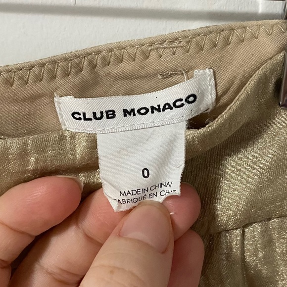 Club Monaco Metallic Gold Cuffed Shorts Size 0 - Picture 6 of 8